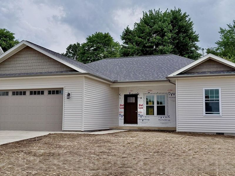 867 Fairway Drive, Howard, OH 43028 Photo 2