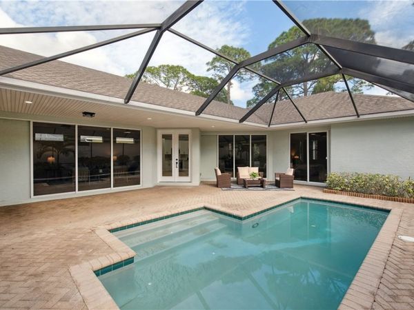 1018 Carolina Circle SW, Vero Beach, FL 32962