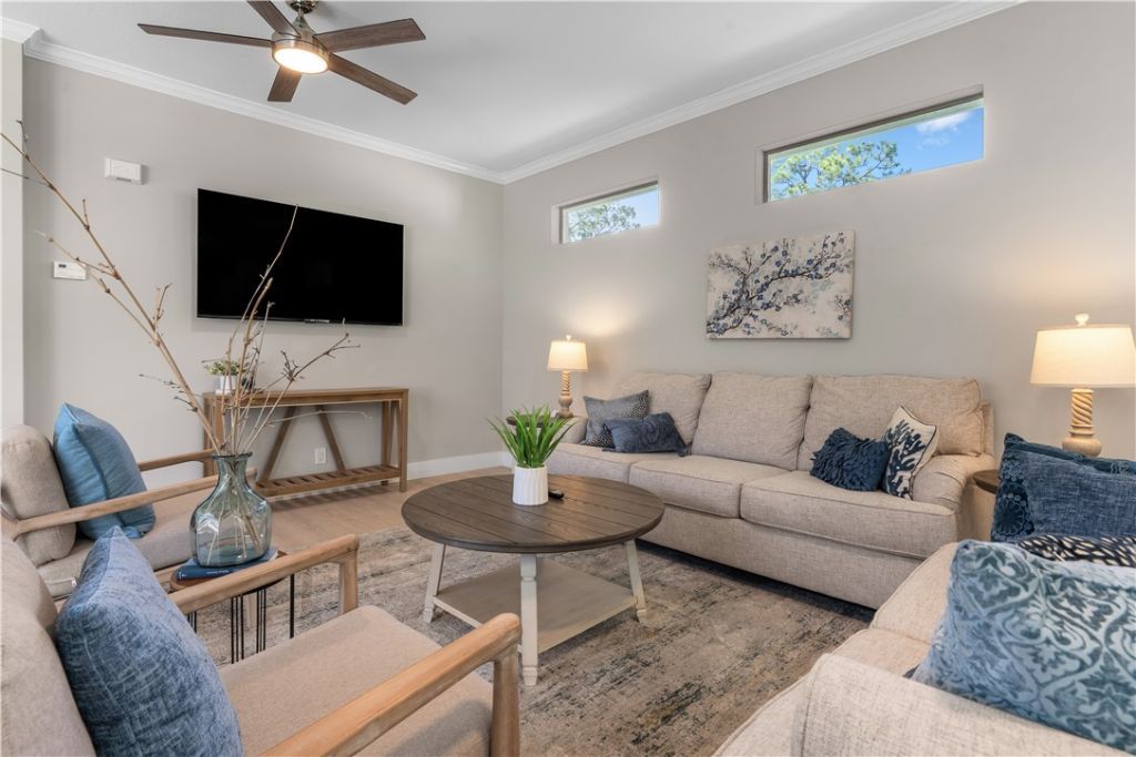 1018 Carolina Circle Sw, Vero Beach, FL 32962 Photo