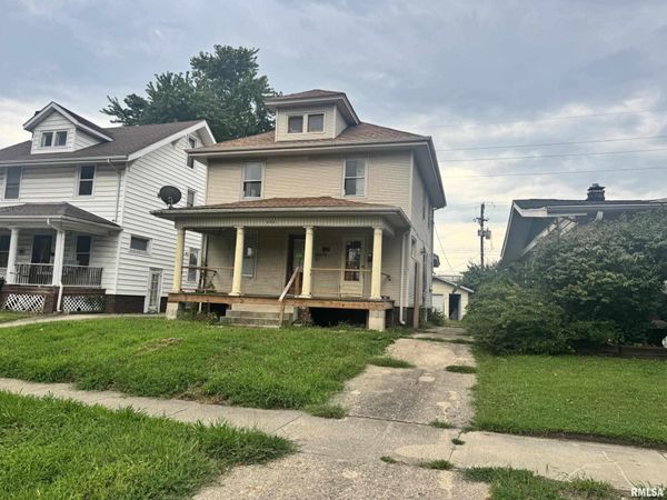 2021 S 4TH Street, Springfield, IL 62704