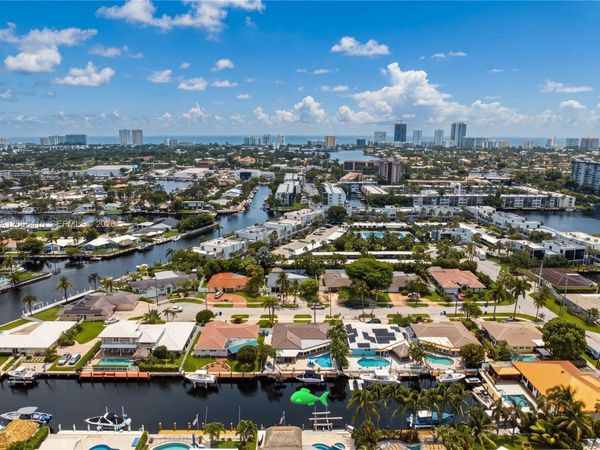 491 SE 10th Ave , Pompano Beach, FL 33060