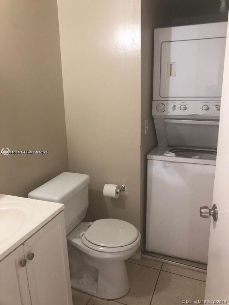 5840 NW 21st St, Unit 42-A, Lauderhill, FL 33313 Photo