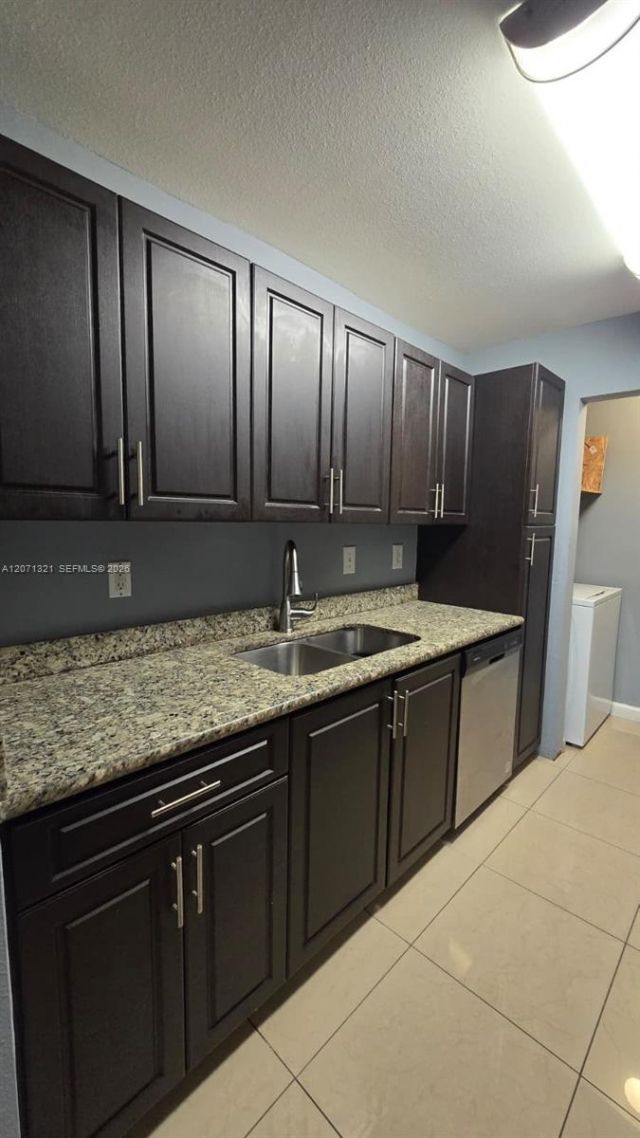 8787 NW 39th St , Sunrise, FL 33351 Photo