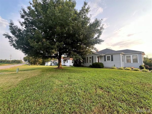 1986 N Kingshighway Street, Perryville, MO 63775