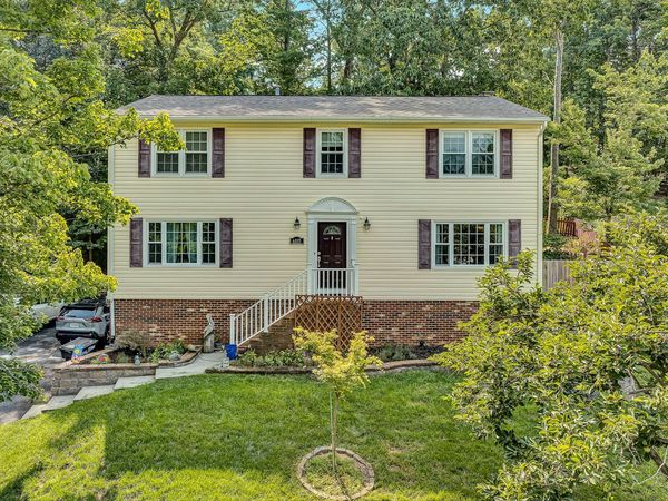 6015 Marsh Wren LN , Roanoke, VA 24018