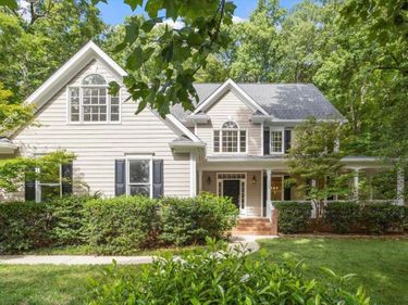 305 Wyndham Drive, Chapel Hill, NC 27516