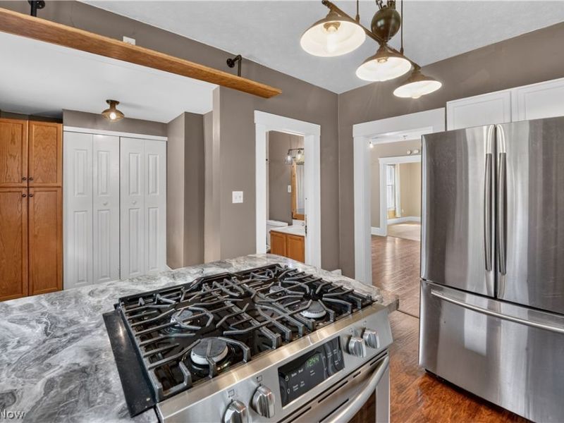 395 High Street, Wadsworth, OH 44281 Photo 4