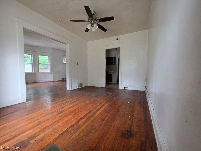 13303 Milan Avenue, East Cleveland, OH 44112 Photo 18