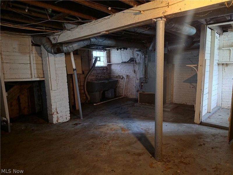 13303 Milan Avenue, East Cleveland, OH 44112 Photo 21