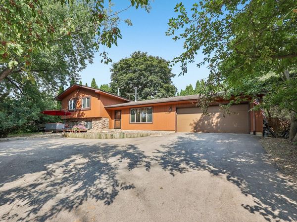 4311 Williston Road, Minnetonka, MN 55345