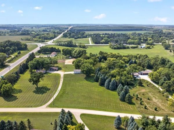 7559 Safari Court NW, Rochester, MN 55901
