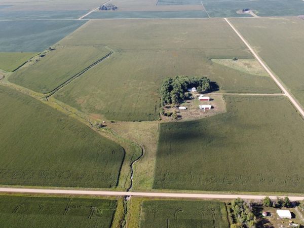 000 Knauf Avenue, Iona, MN 56141