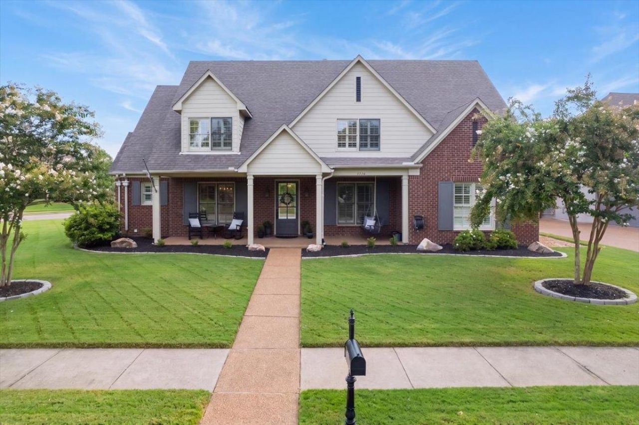 1736 Shoal Creek Ln, Collierville, TN 38017 Main Photo
