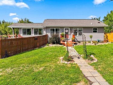 2912 LIGHT BREEZE Lane, MISSOURI VALLEY, IA 51555