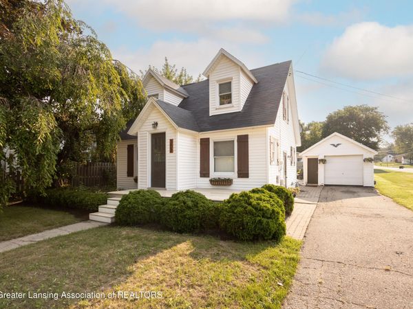 302 Wilson Street, DeWitt, MI 48820