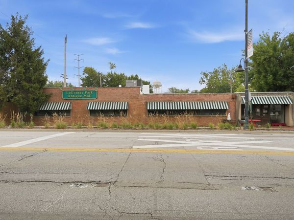 800 E 31st Street , La Grange Park, IL 60526