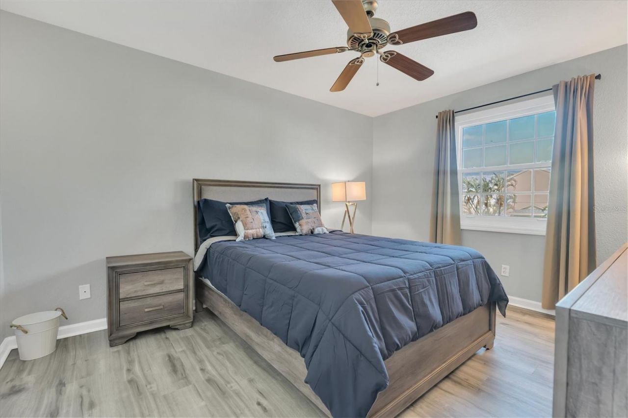 102 Pompano Drive Se, Unit C, Saint Petersburg, FL 33705 Photo