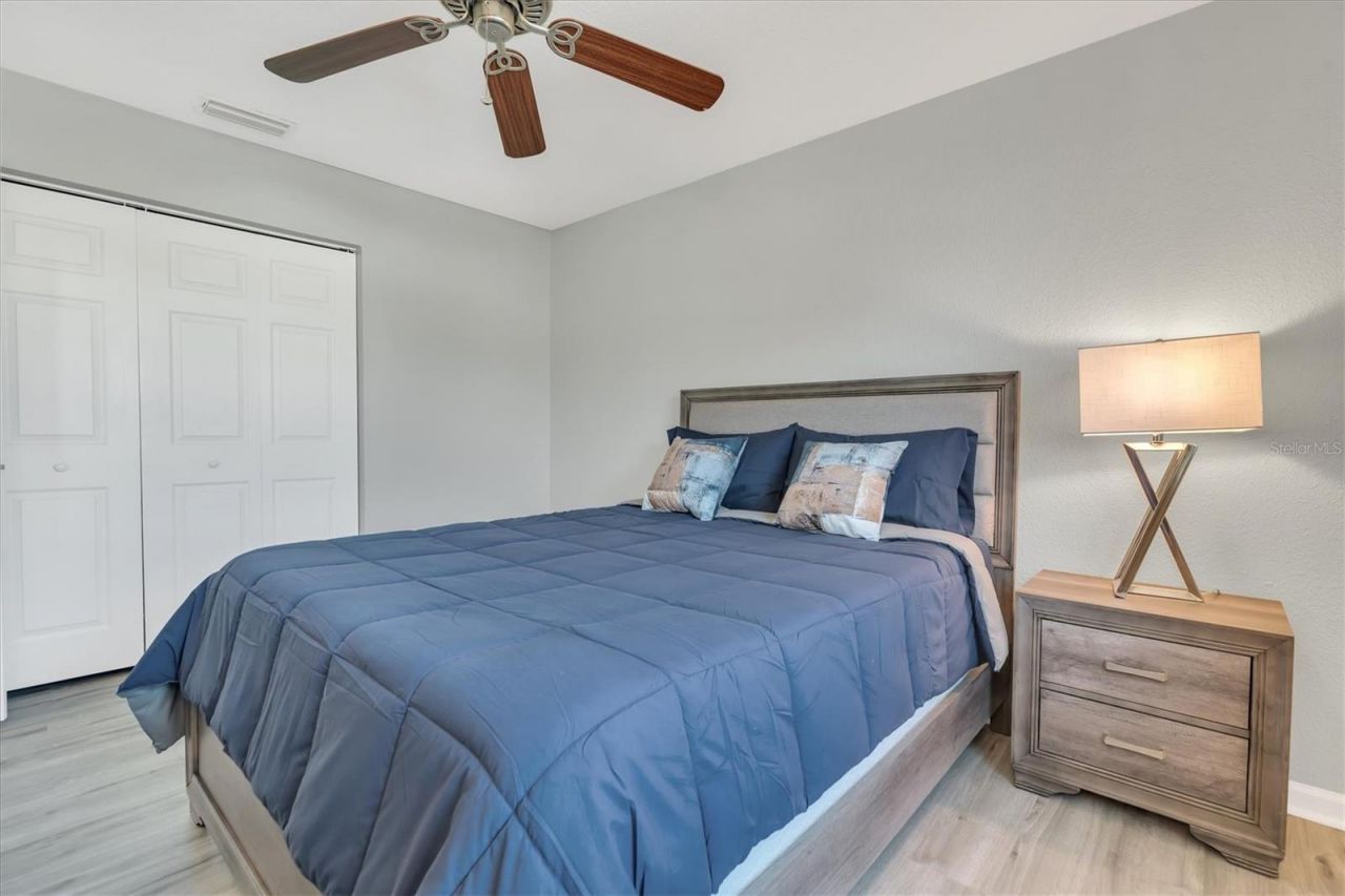 102 Pompano Drive Se, Unit C, Saint Petersburg, FL 33705 Photo