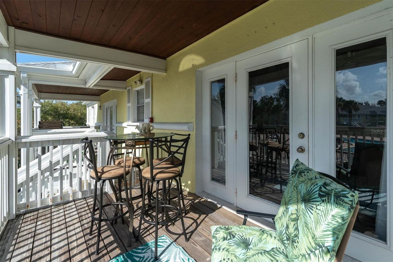 102 Pompano Drive Se, Unit C, Saint Petersburg, FL 33705 Photo