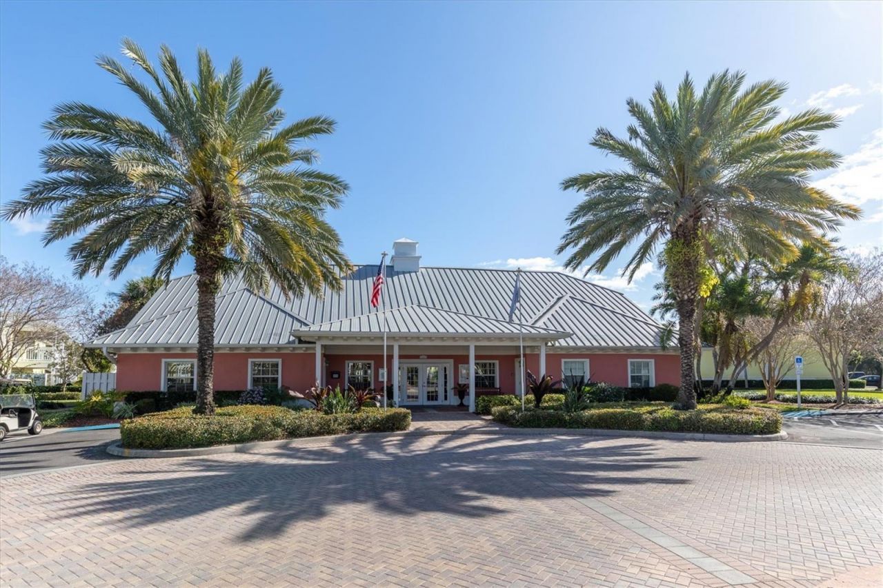 102 Pompano Drive Se, Unit C, Saint Petersburg, FL 33705 Photo