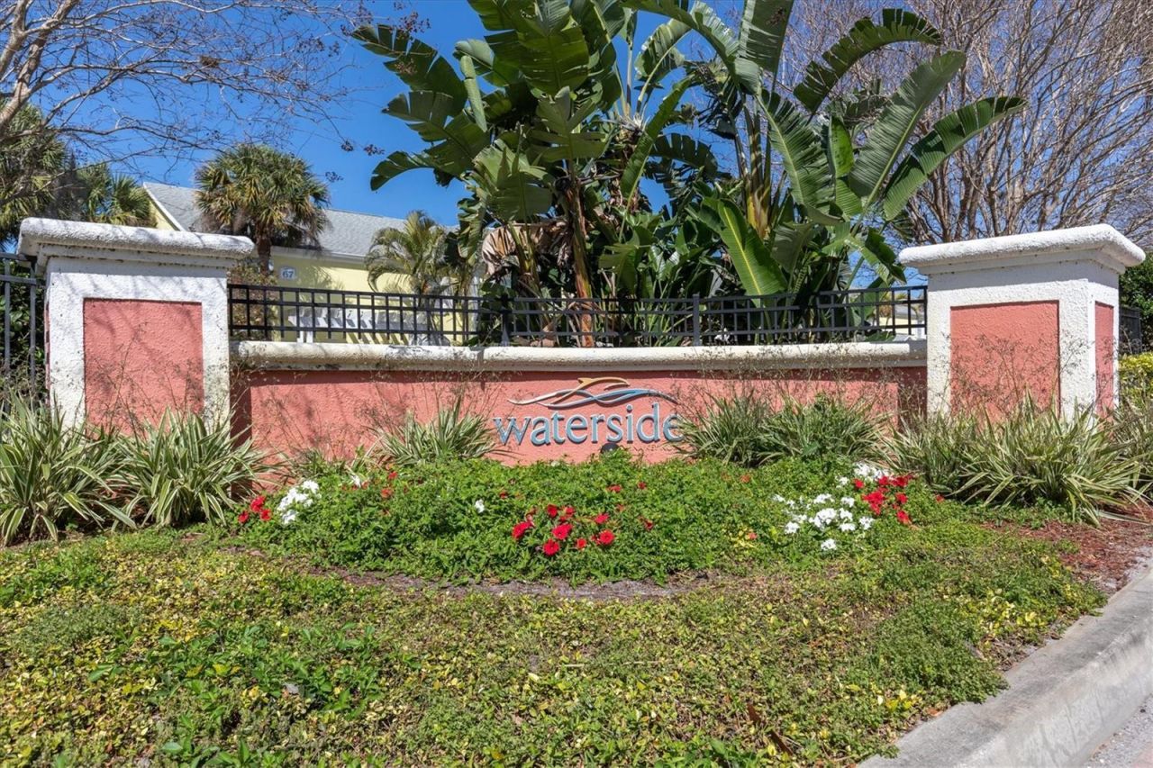 102 Pompano Drive Se, Unit C, Saint Petersburg, FL 33705 Photo