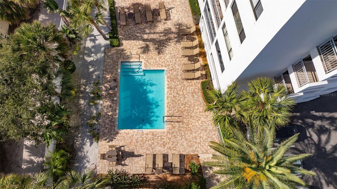 1001 Point Of Rocks Road, Unit 310, Sarasota, FL 34242 Photo