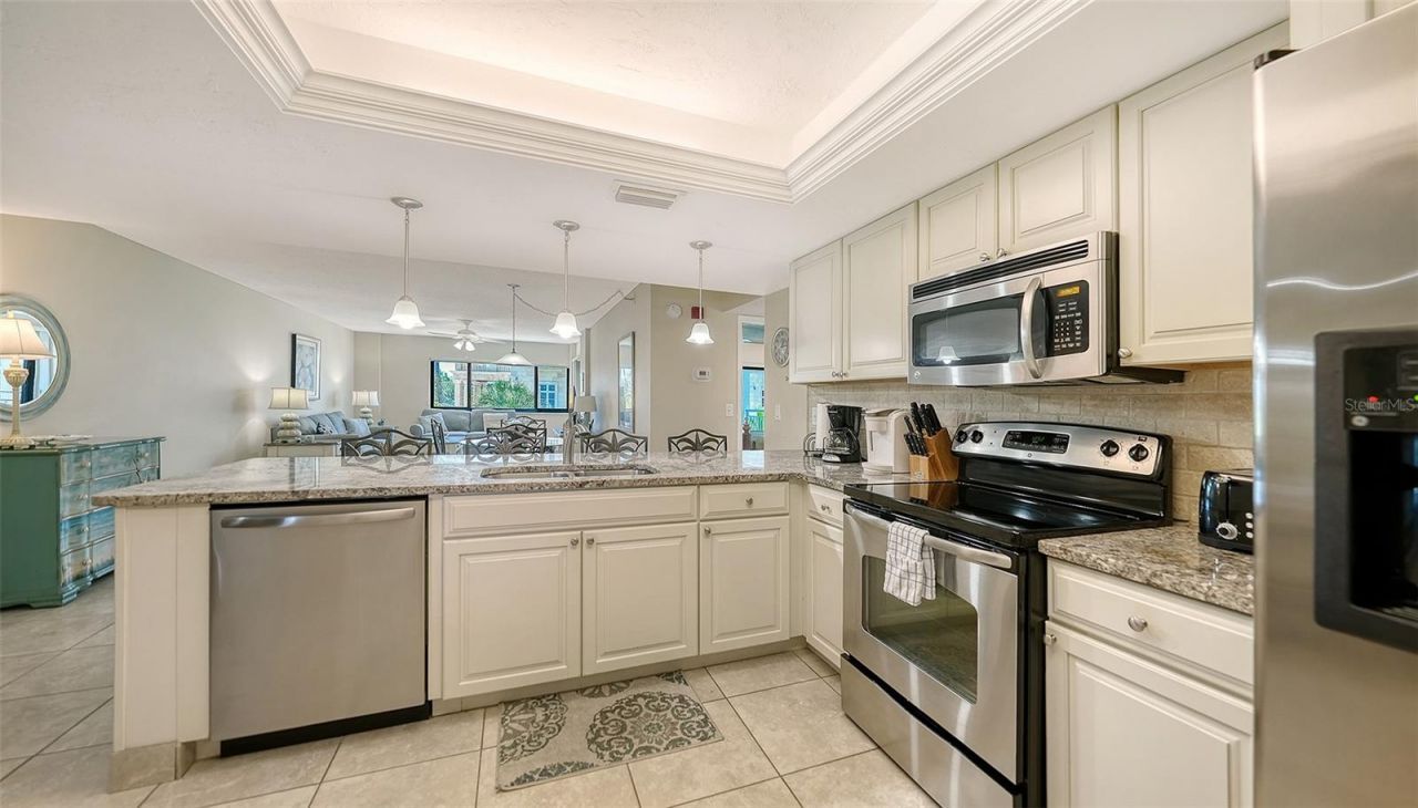 1001 Point Of Rocks Road, Unit 310, Sarasota, FL 34242 Photo