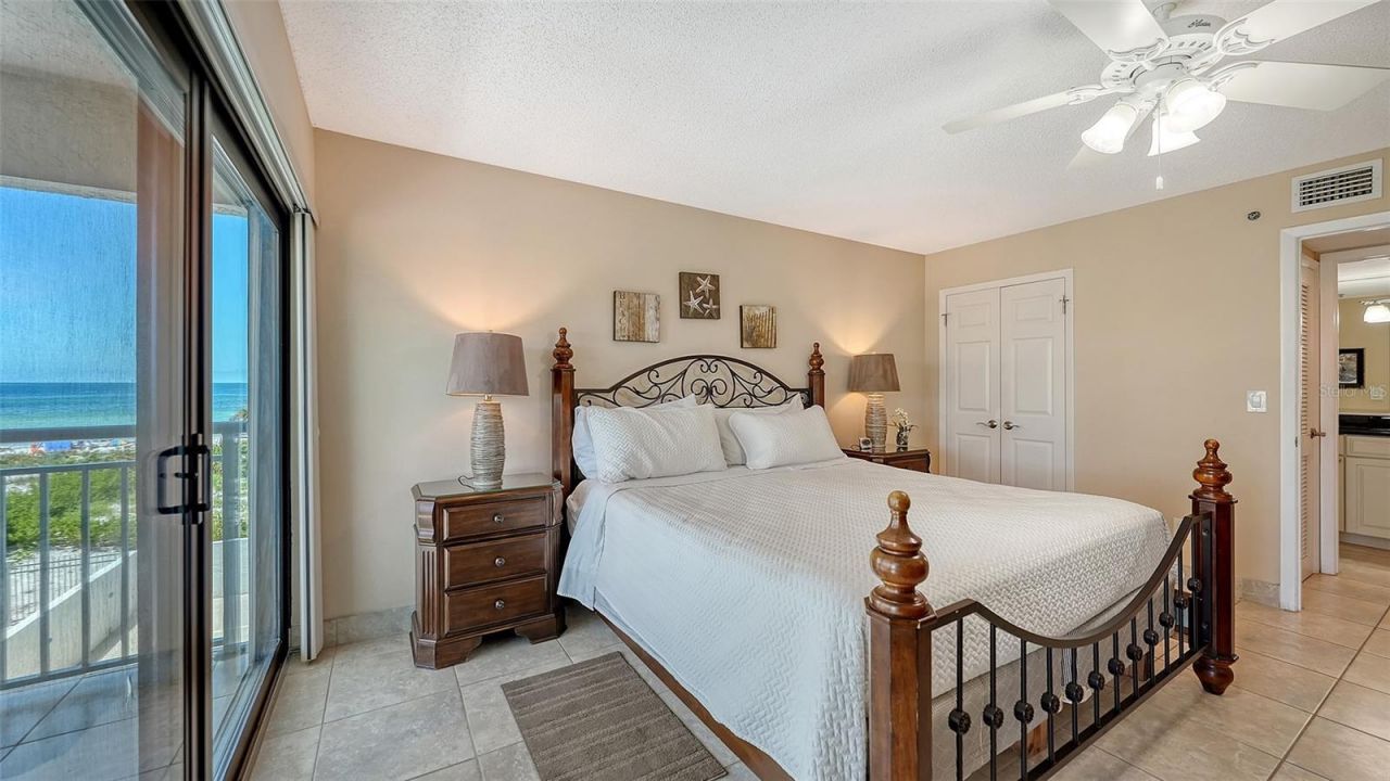 1001 Point Of Rocks Road, Unit 310, Sarasota, FL 34242 Photo