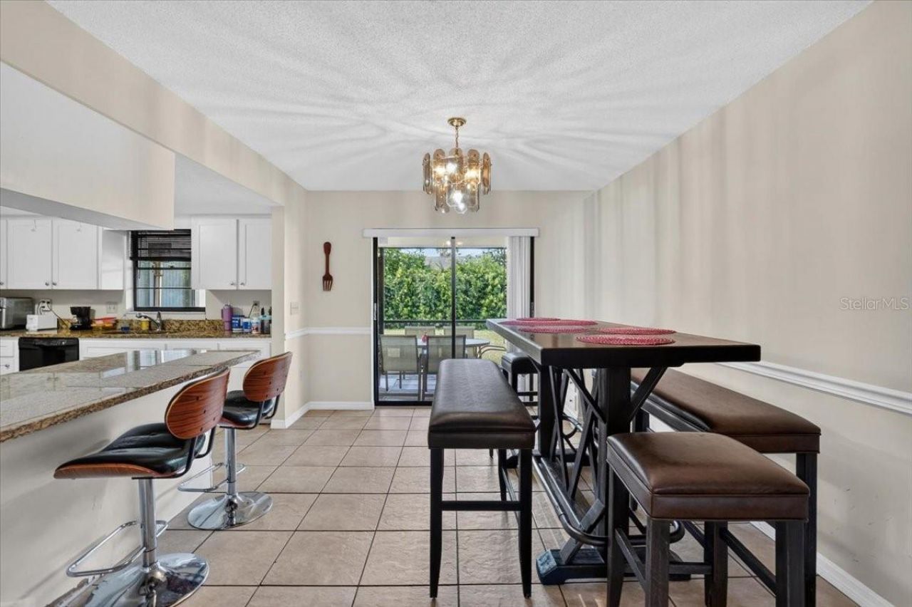 5031 Brandeis Circle S, Sarasota, FL 34243 Photo