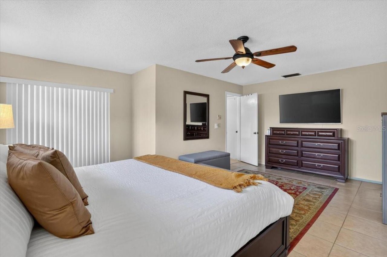5031 Brandeis Circle S, Sarasota, FL 34243 Photo
