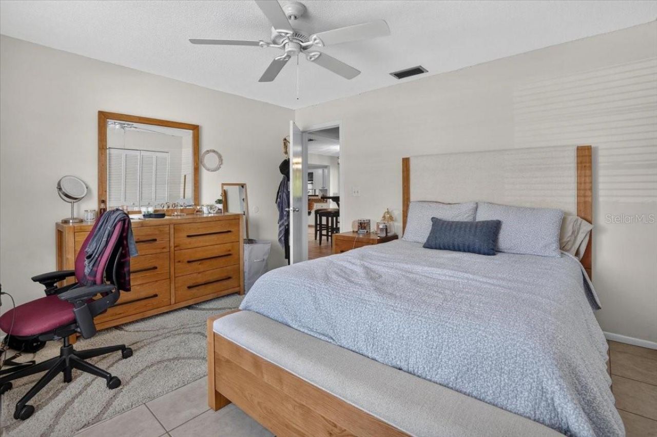 5031 Brandeis Circle S, Sarasota, FL 34243 Photo