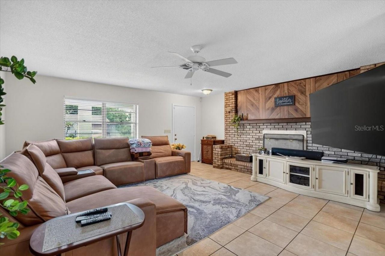 5031 Brandeis Circle S, Sarasota, FL 34243 Photo