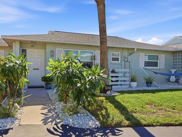 1027 BEACH MANOR CIRCLE , Unit 47, VENICE, FL 34285