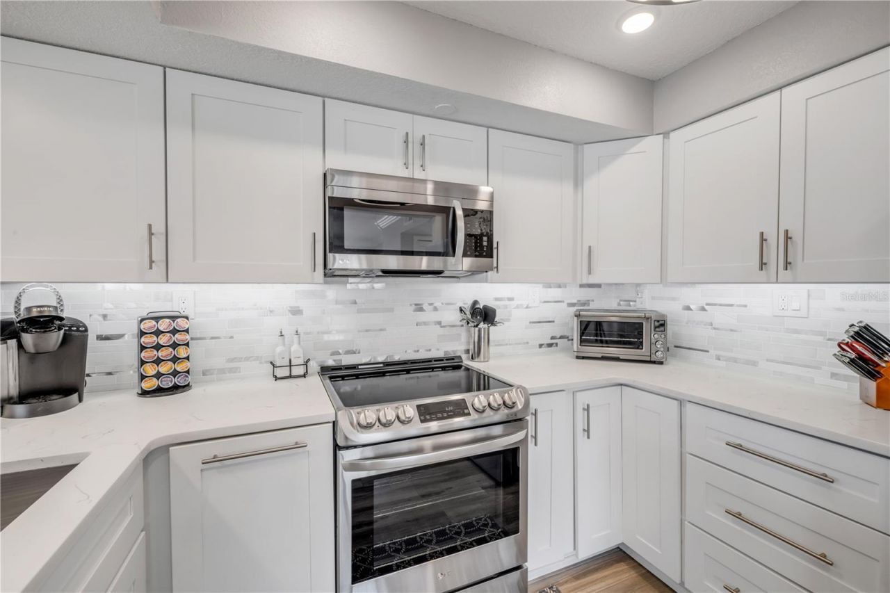 5207 S Atlantic Avenue , Unit 321, New Smyrna Beach, FL 32169 Photo