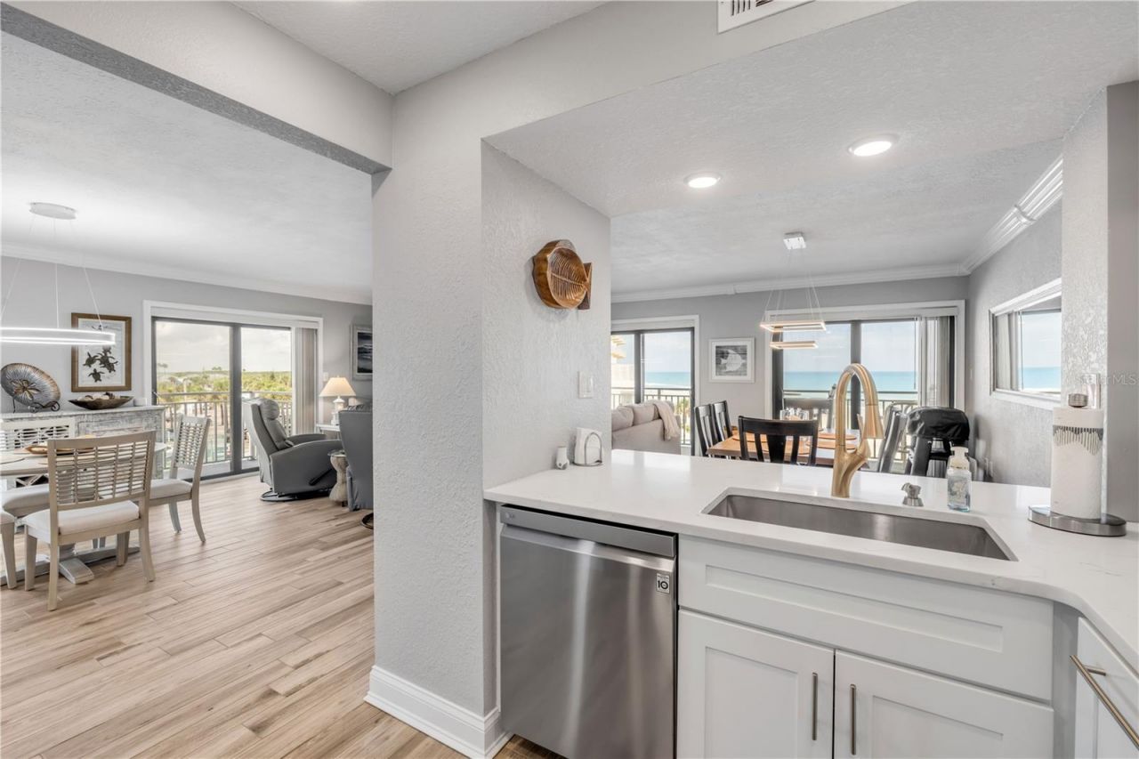 5207 S Atlantic Avenue , Unit 321, New Smyrna Beach, FL 32169 Photo