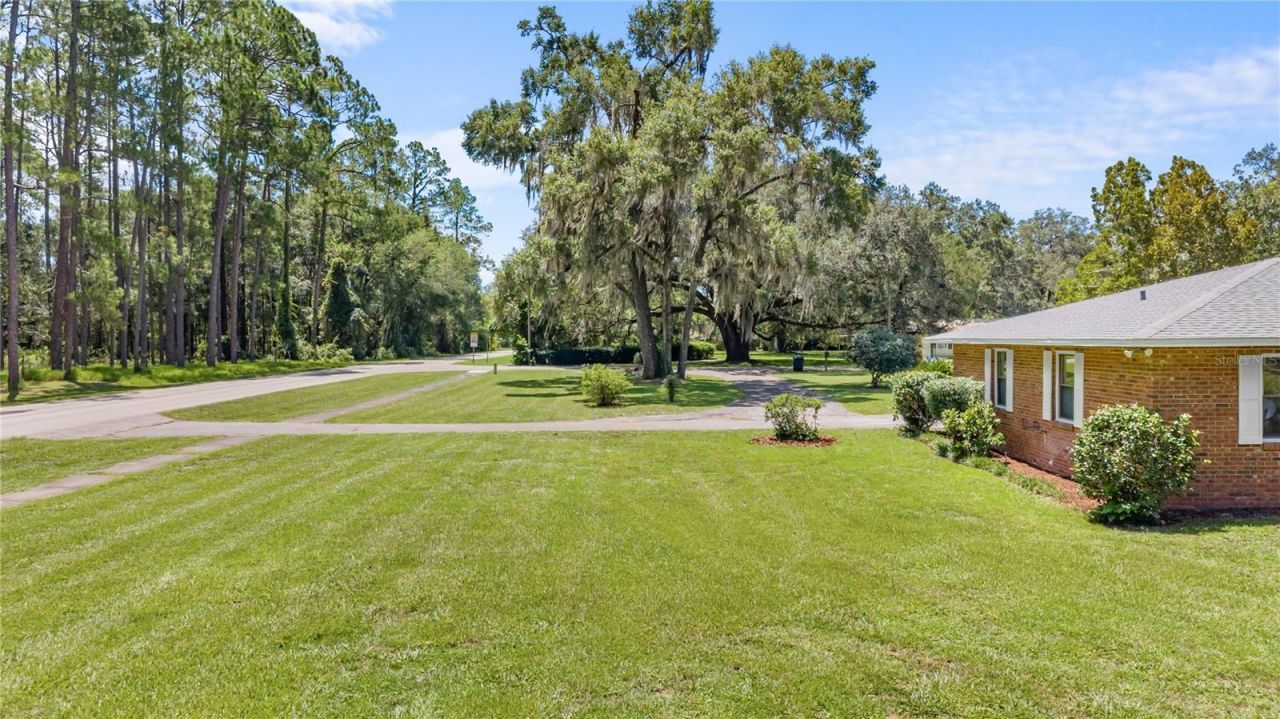 1108 SW 2nd Avenue , Chiefland, FL 32626 Photo