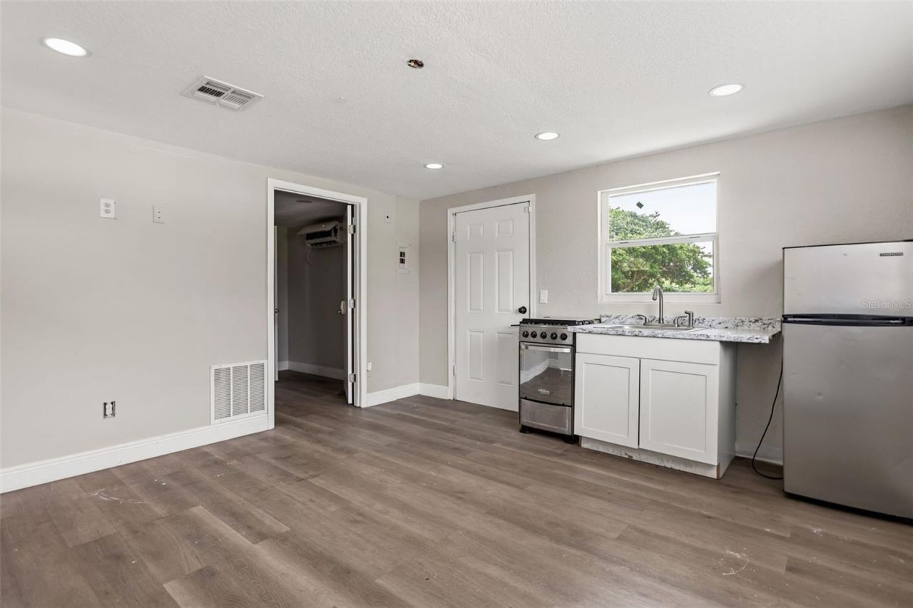250 Longwood Hills Road , Longwood, FL 32750 Photo