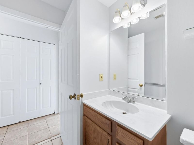 3004 Glenmore Avenue, Unit 311, Cincinnati, OH 45238 Photo 16