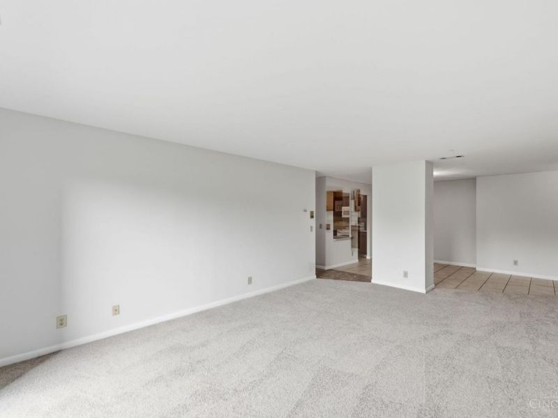 3004 Glenmore Avenue, Unit 311, Cincinnati, OH 45238 Photo 4