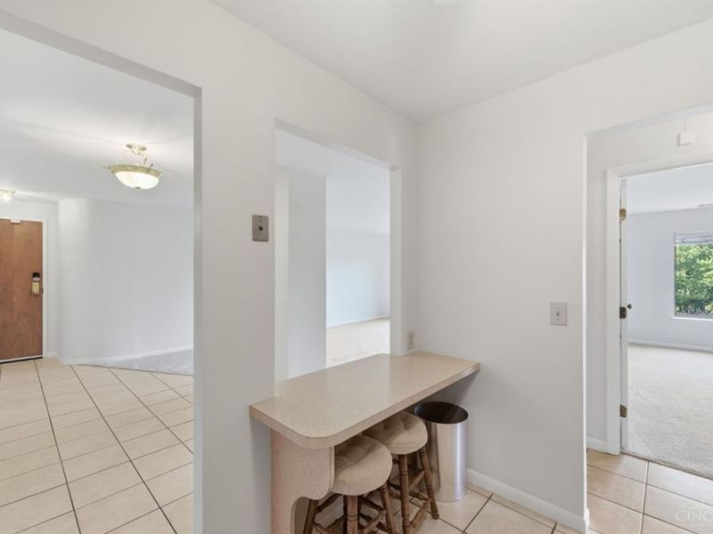 3004 Glenmore Avenue, Unit 311, Cincinnati, OH 45238 Photo 9