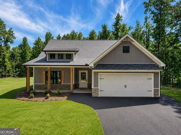 457 Relay Road, Silver Creek, GA 30173