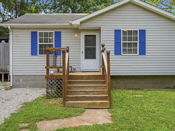 706 Madison St, Manchester, TN 37355