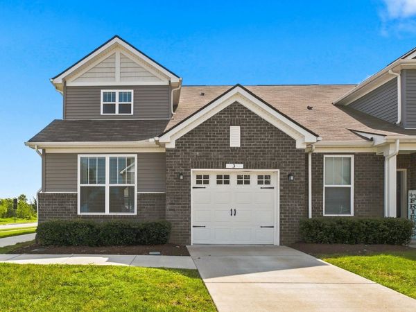 3 Torrey Pines Ln , Lebanon, TN 37087