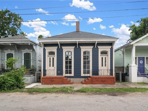1460 N ROBERTSON Street , New Orleans, LA 70116