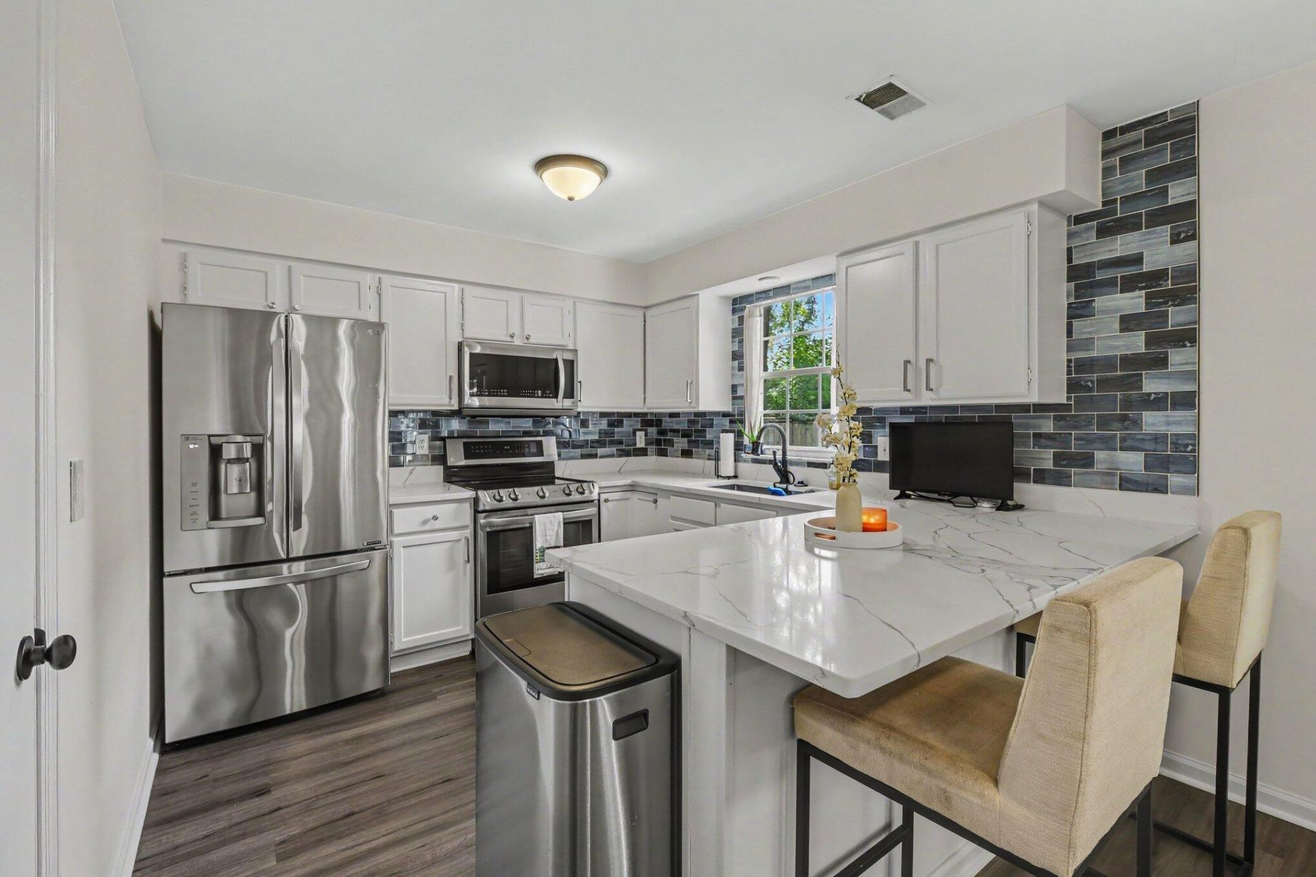 2076 Wild Flower Lane Photo 11