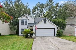 2076 Wild Flower Lane photo 4