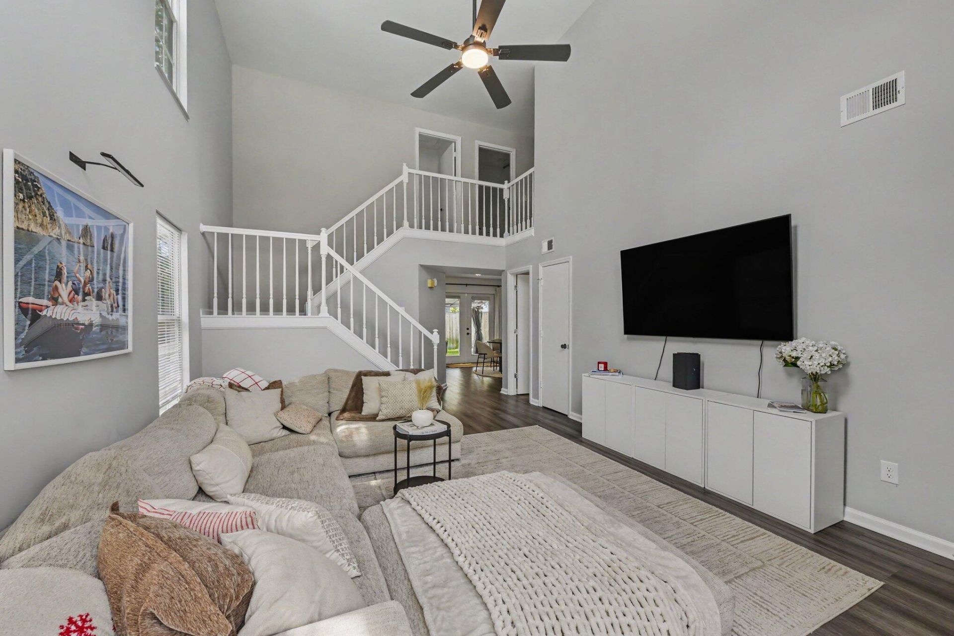 2076 Wild Flower Lane Photo 5