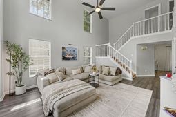 2076 Wild Flower Lane photo 4