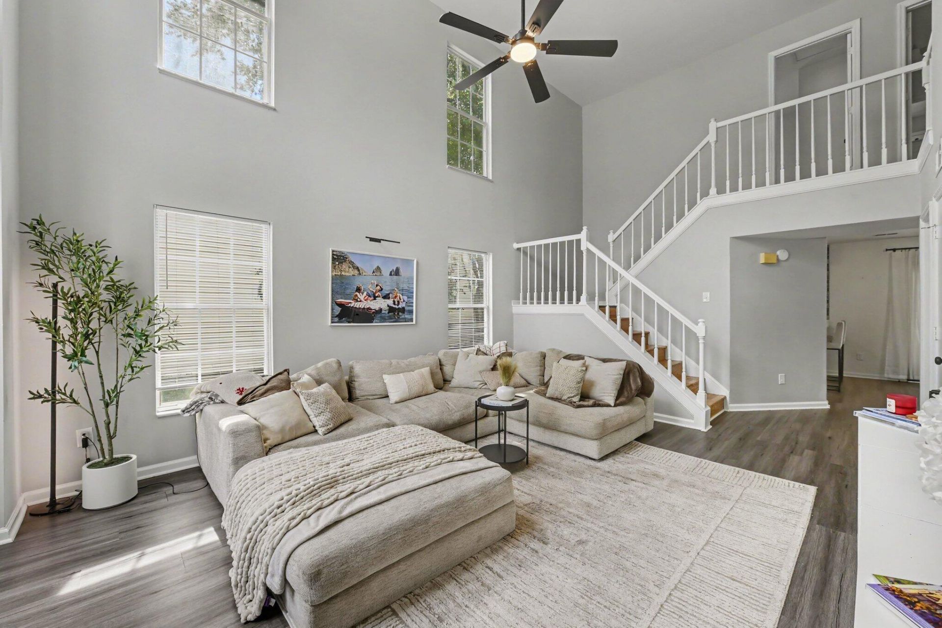 2076 Wild Flower Lane Photo 6