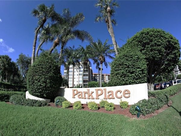 1100 SAINT CHARLES Place, Unit 313, Pembroke Pines, FL 33026